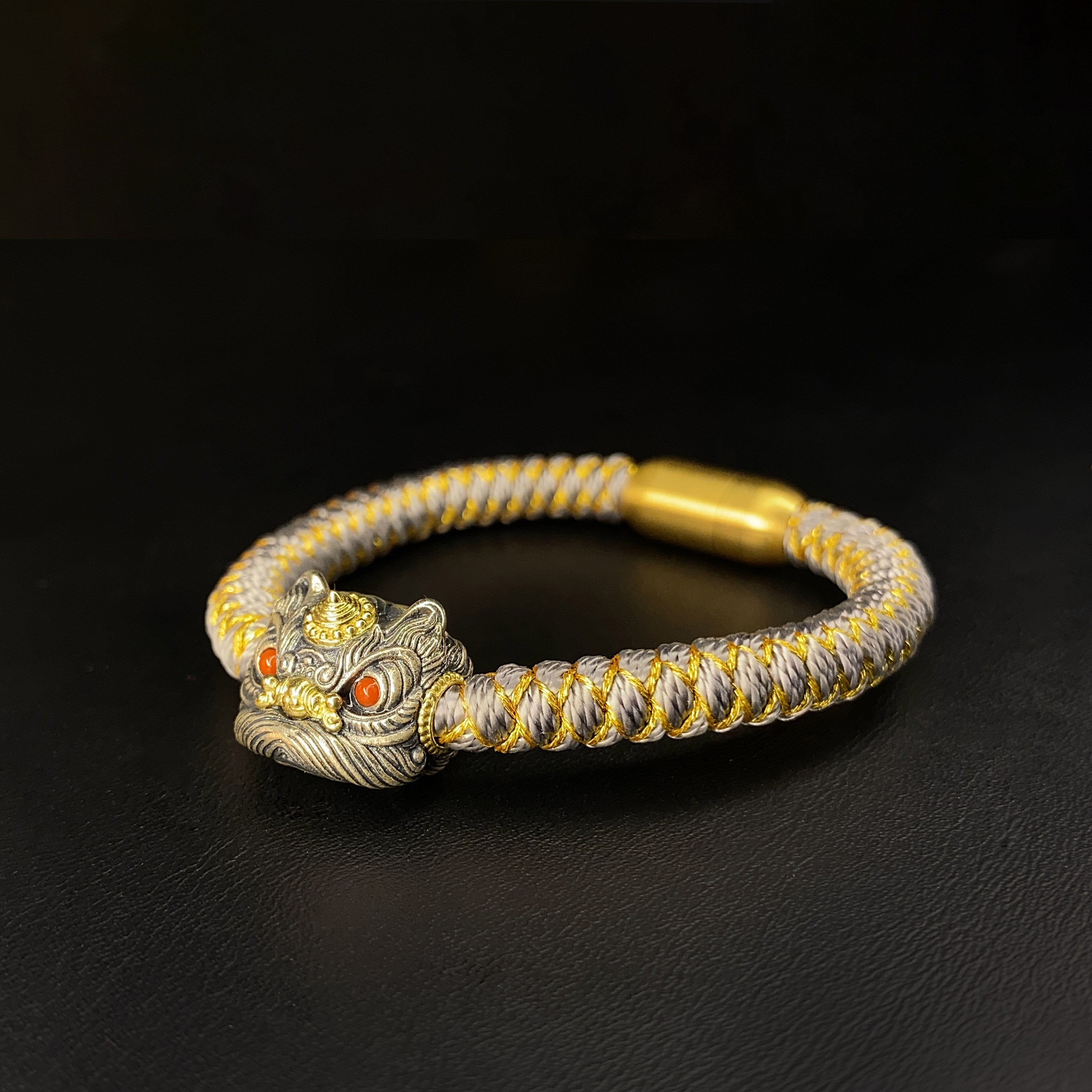 Lucky Lion Charm｜925 Silver & Copper Inlay